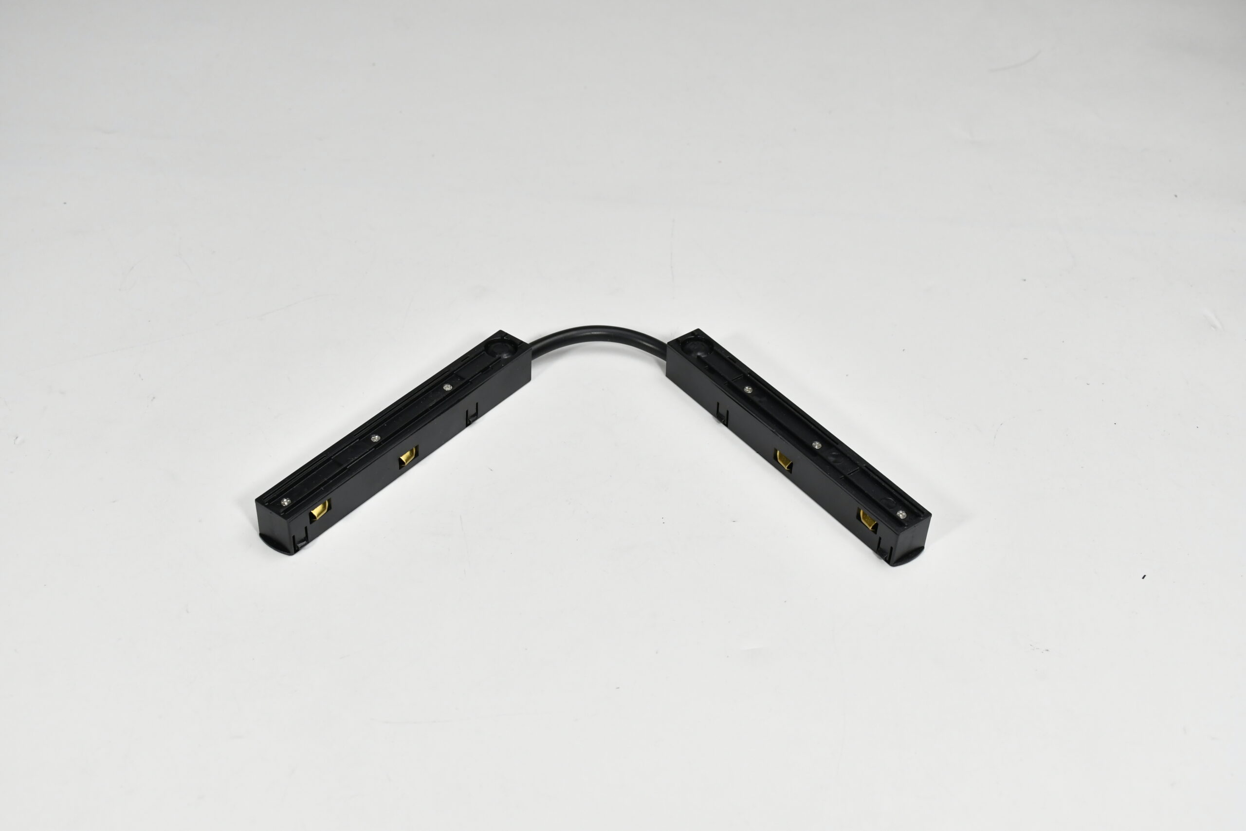 CONECTOR FLEXIBIL TRACK-TRACK 26MM MAGNETIC 48V NEGRU ML